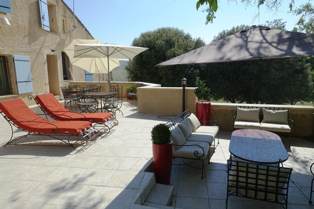 Le Grand Saint Paul Bed & Breakfast Rognes Exterior photo